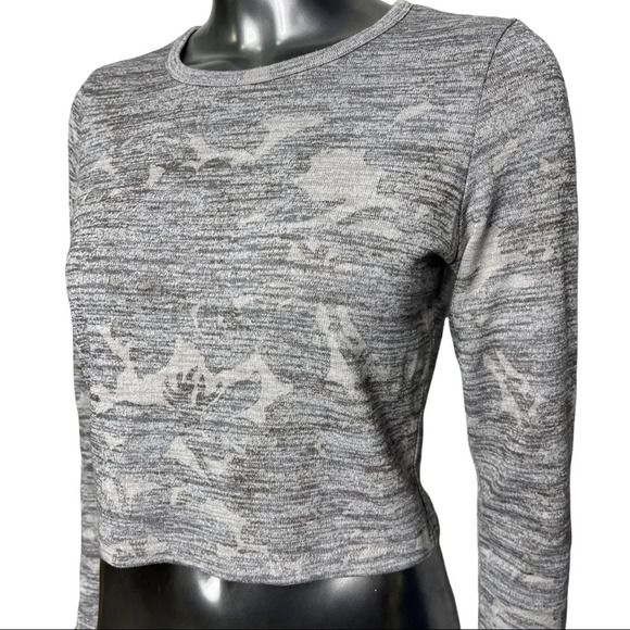 🛍️3/$40 Aritzia Wilfred Free Georgia Crop Top Long  Sleeve Size Medium - Picture 5 of 7